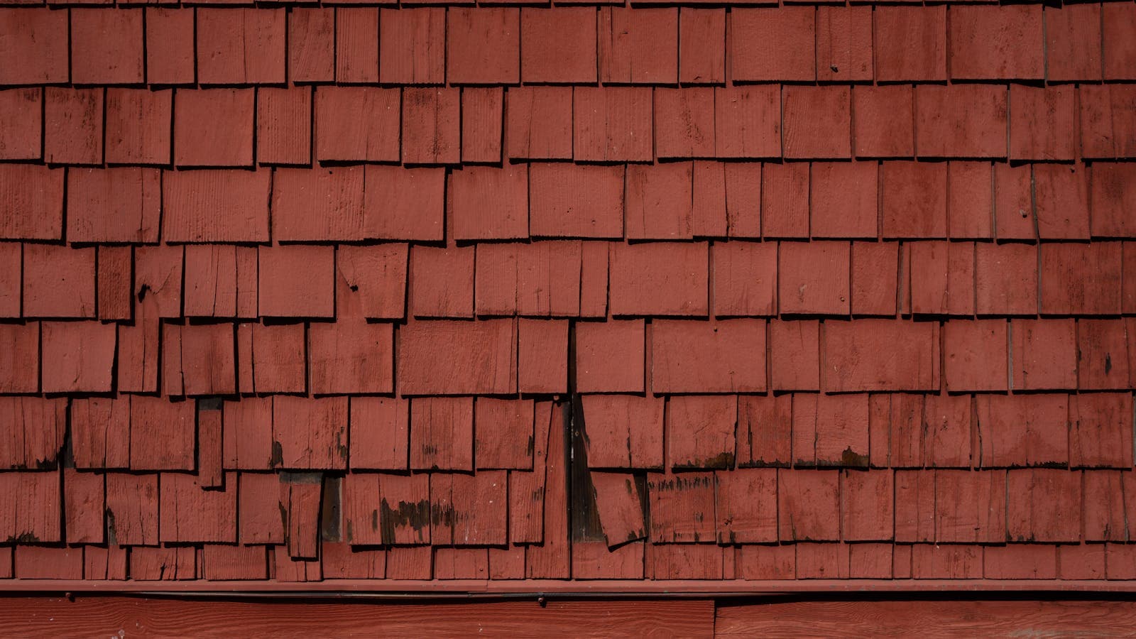 How to Tell If Your Roof Needs Replacing